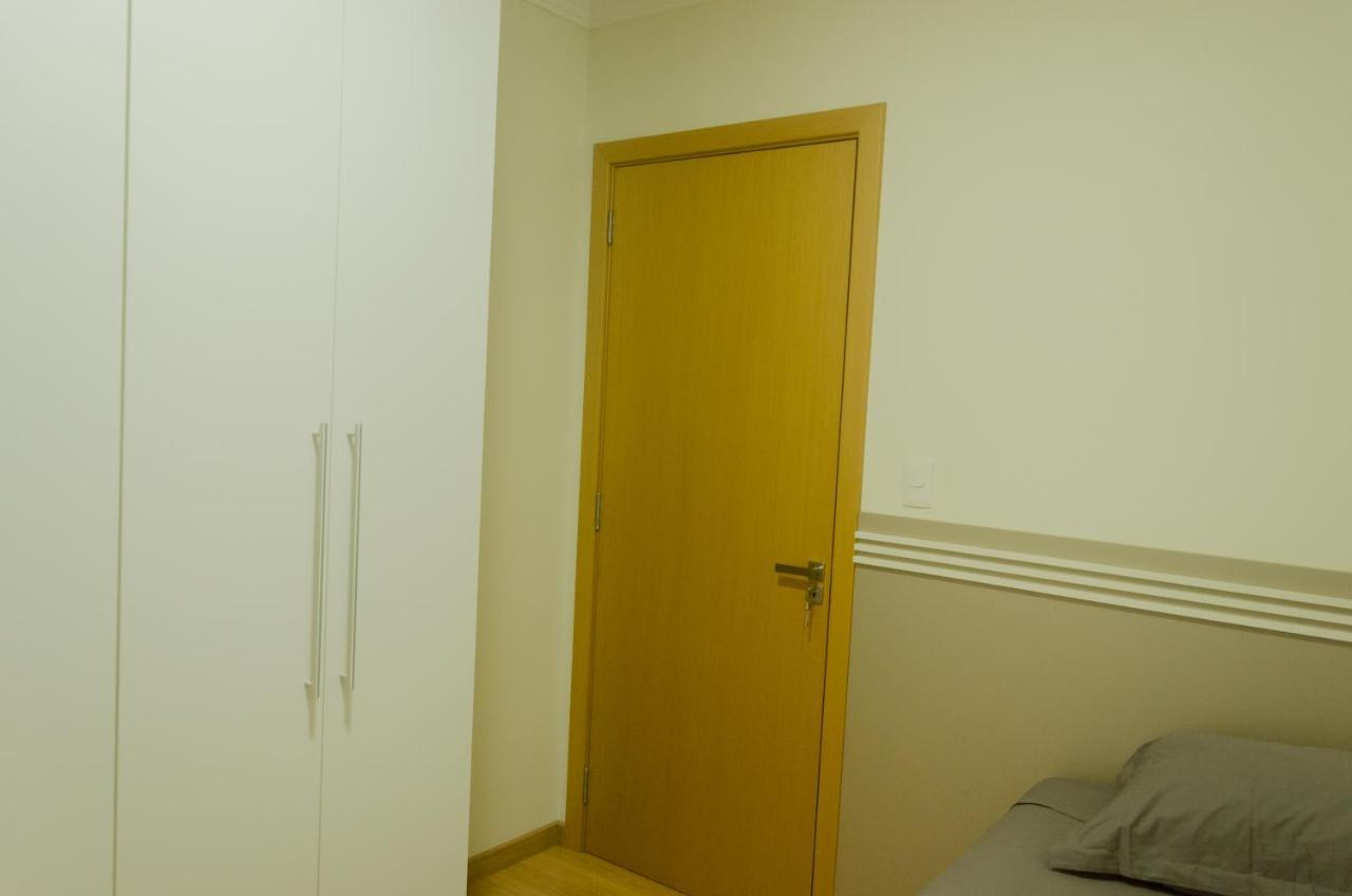 No Centro De Cascavel, Atras Do Ibis, Confortavel E Bom Gosto Cascavel  Zewnętrze zdjęcie